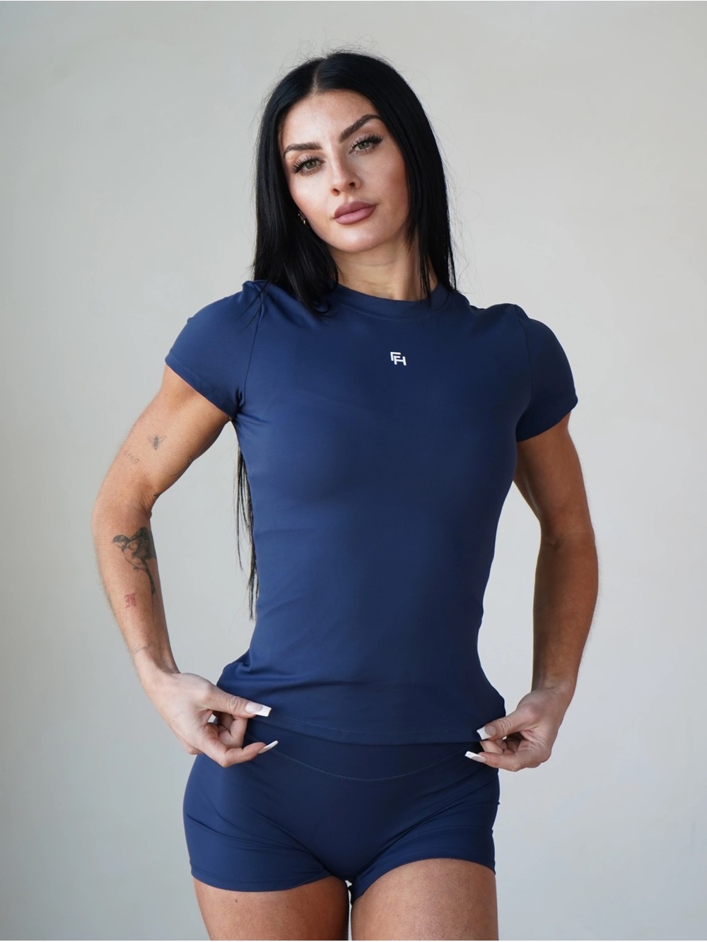 Firsthealth apperal  Adapt T-Shirt & shorts in color Moonlight
